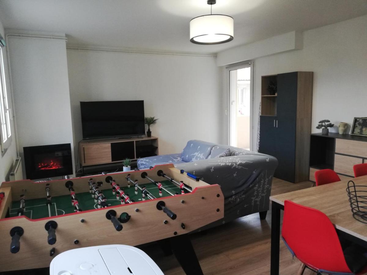 Grand T3 Avec Clim, Parking Et Terrasse Privative - Agen Apartment ภายนอก รูปภาพ
